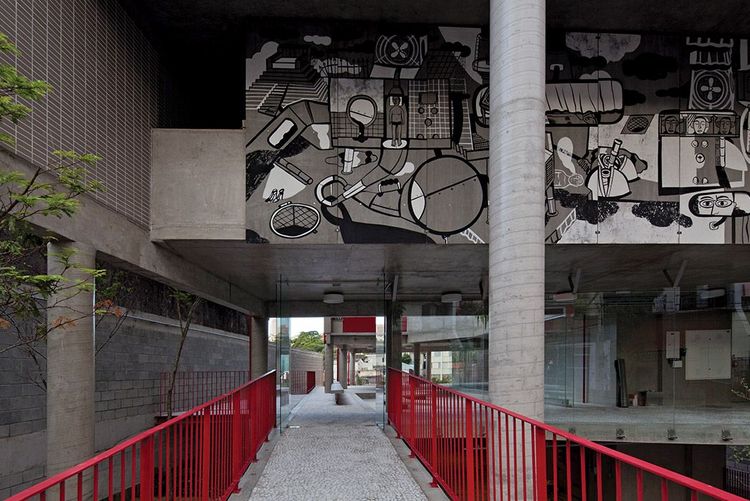 Corredor do edifício Simpatia 236