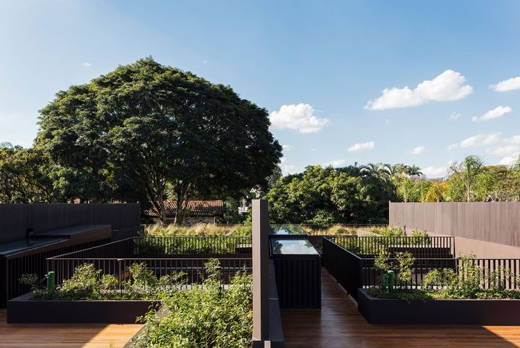 Área externa do edifício Ubá